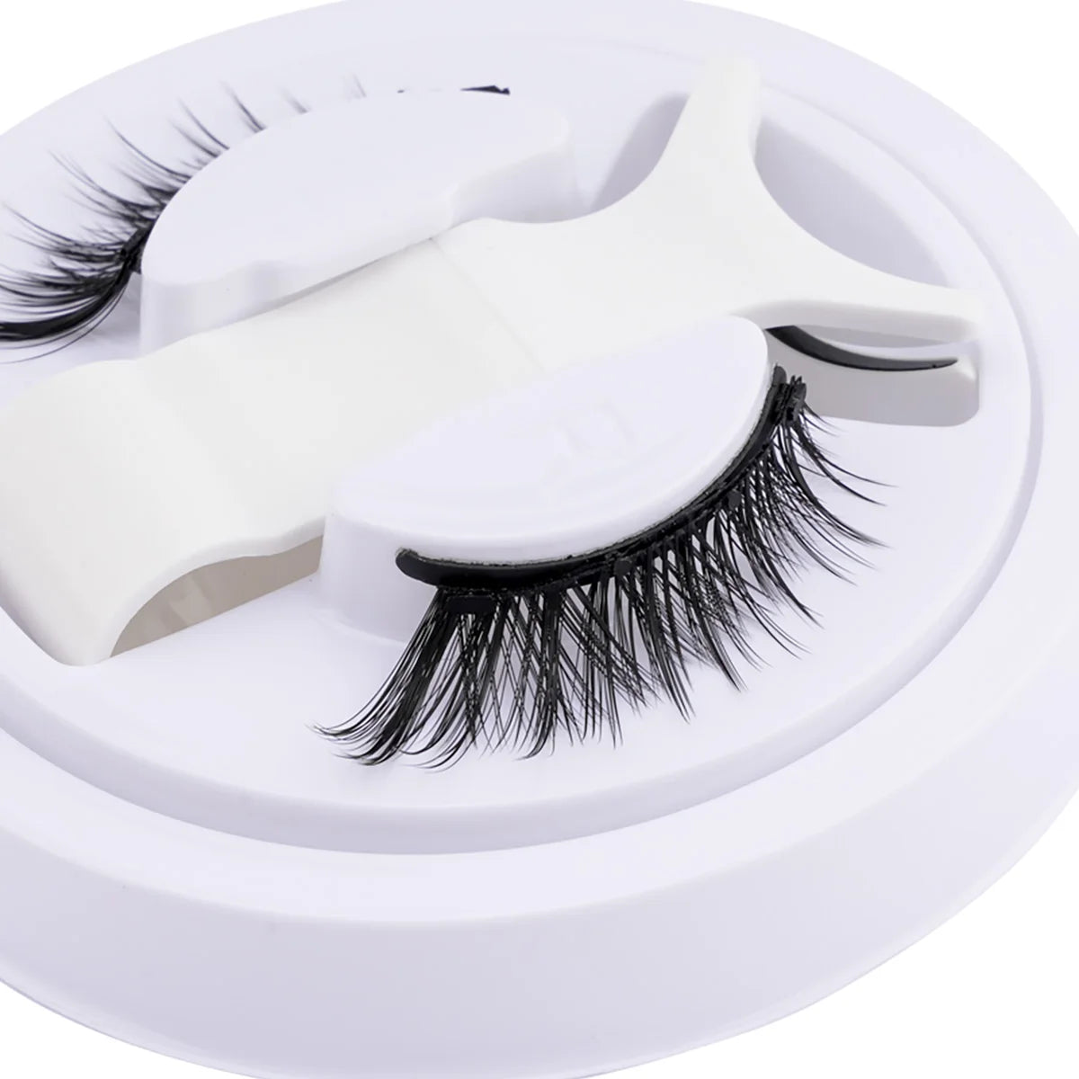 Magnetic Eyelashes Kit – 5 Reusable Styles + Tweezers - elbiB Connections 
